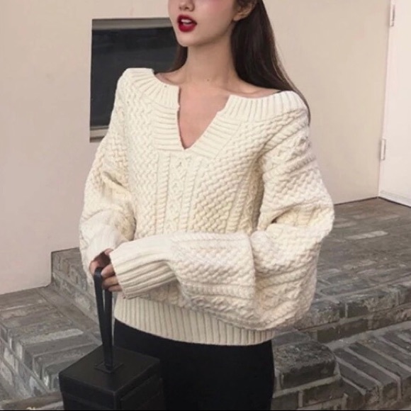 Sweater cable knit twist chunky khaki cream thick long sleeve winter v-neck - Picture 6 of 9